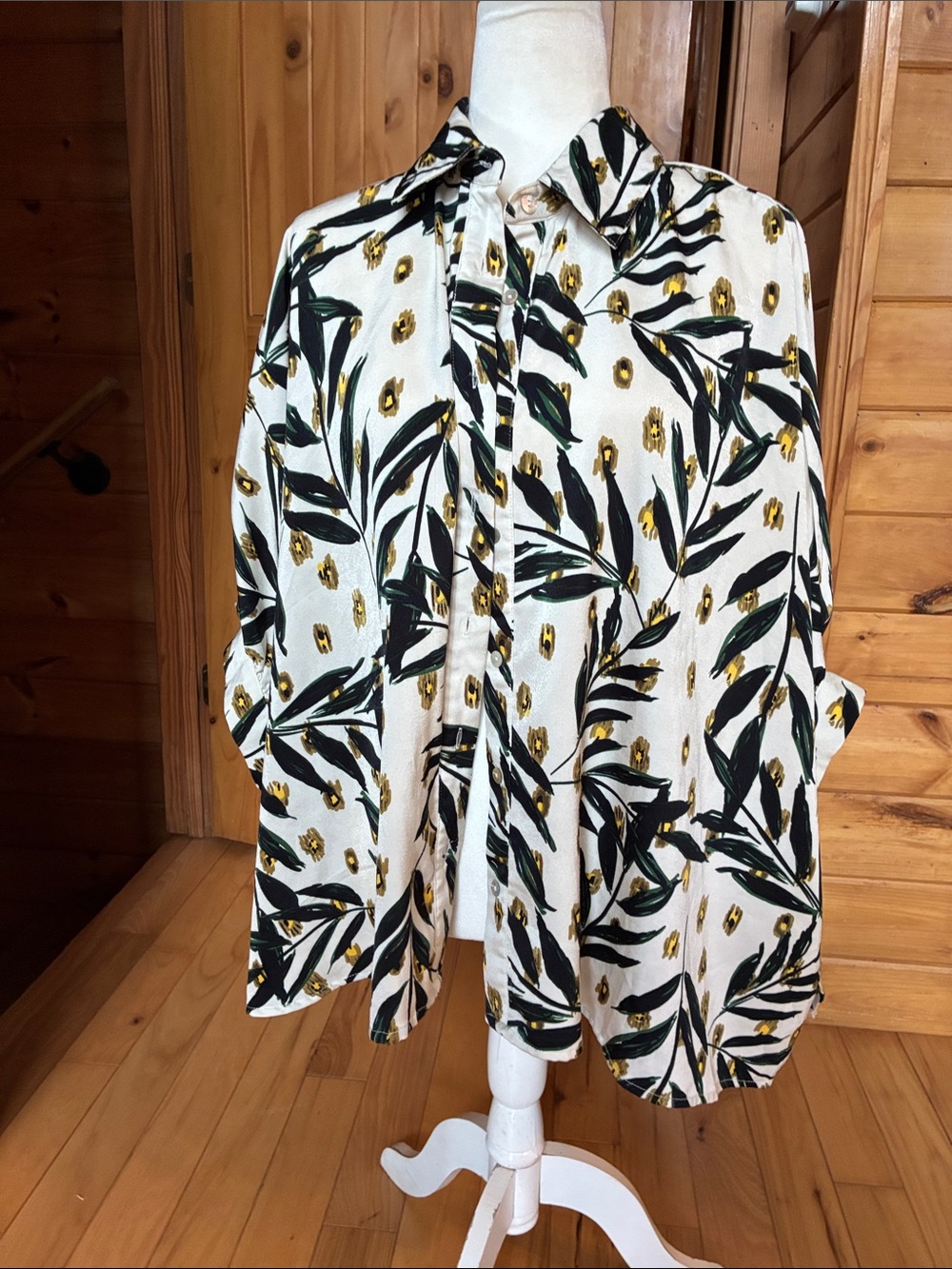 Entro boutique batwing butterfly bloody tropical print dress blouse